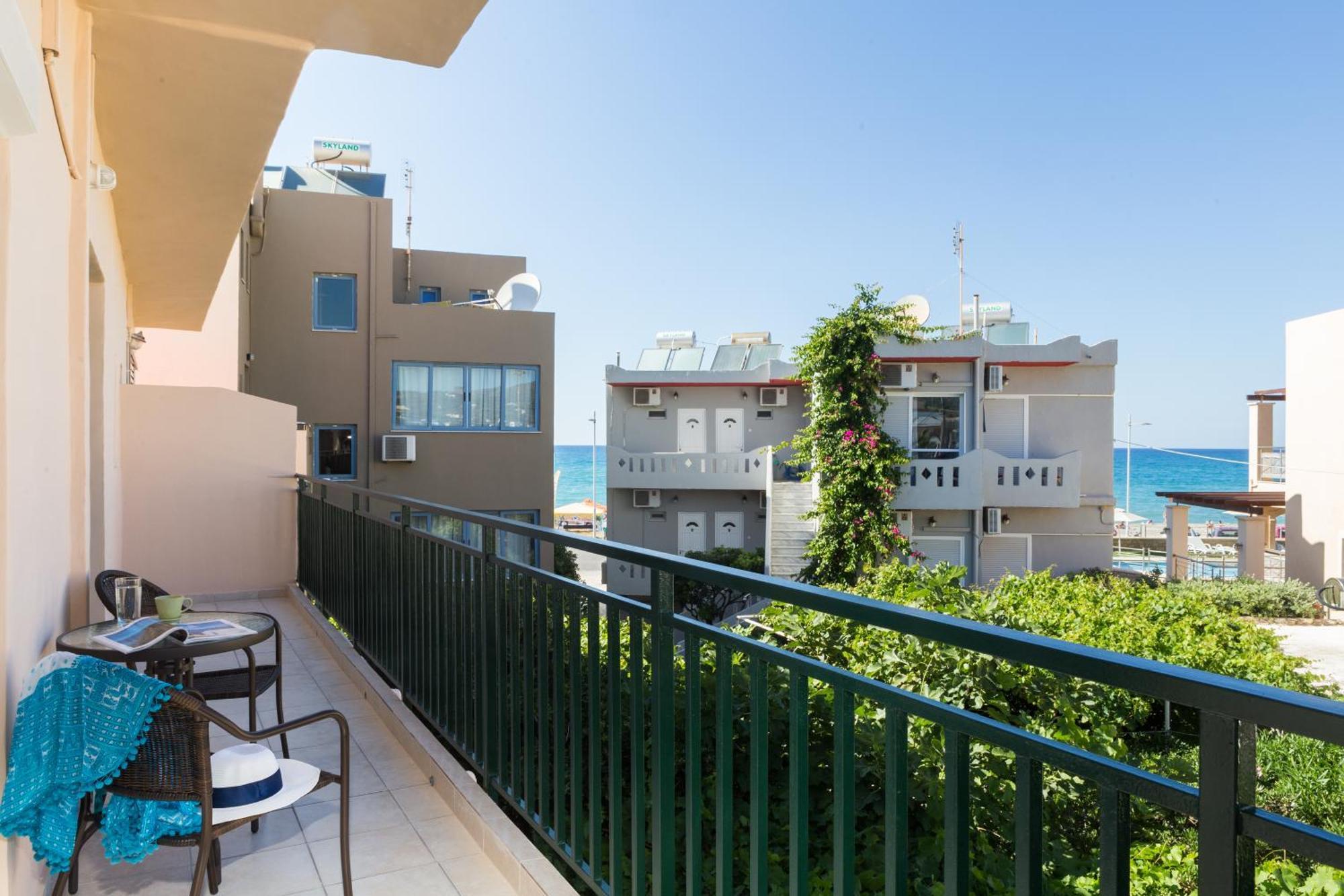 העיירה רתימנו Anemi Blue Apt, Suitable Up To 4, Near The Beach! מראה חיצוני תמונה